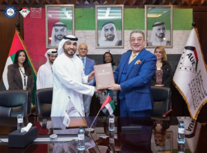 توقيع مذكرة تفاهم بين الاتحاد العربي للدراجات والجامعة الأمريكية في الإمارات