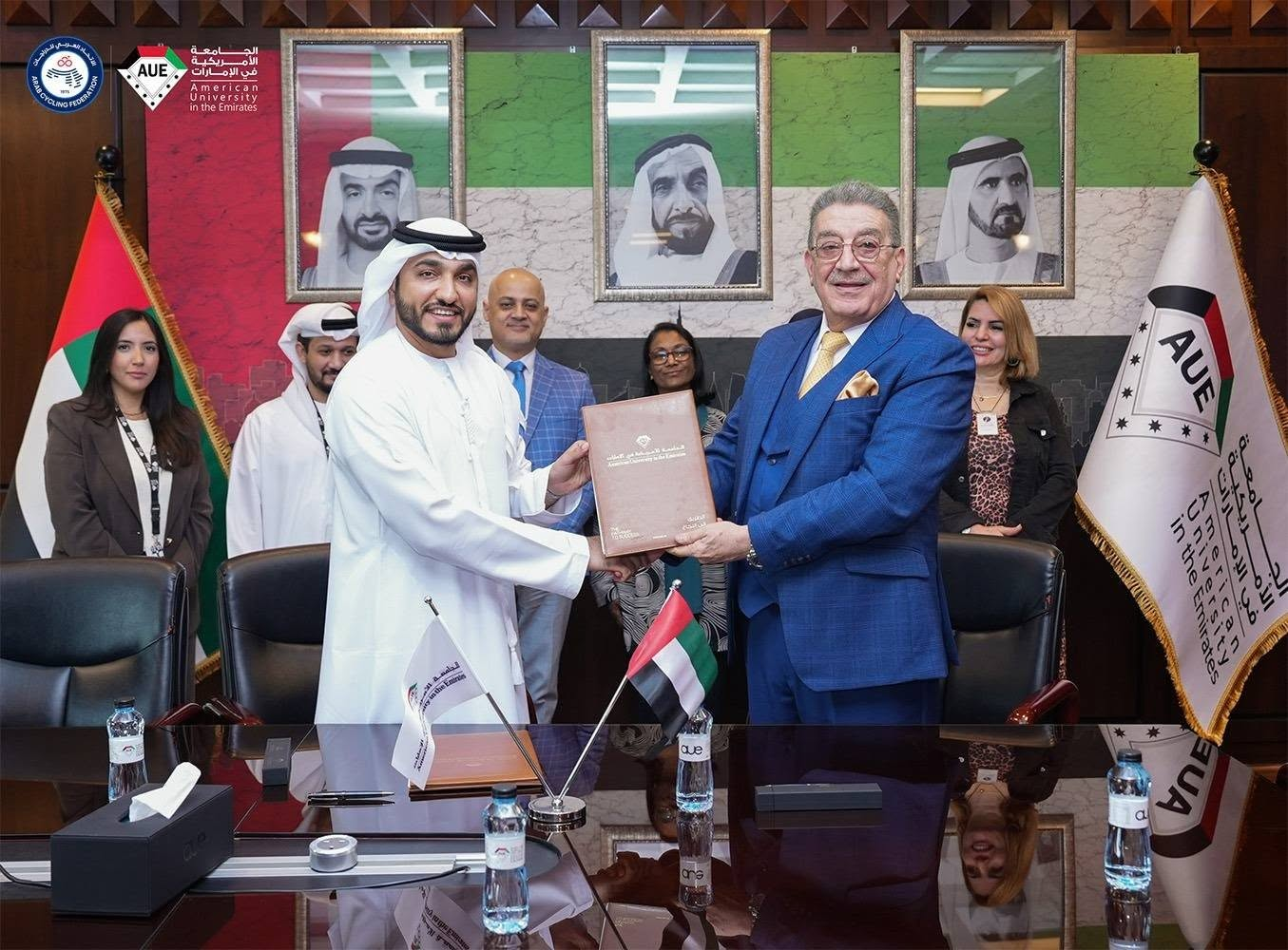 توقيع مذكرة تفاهم بين الاتحاد العربي للدراجات والجامعة الأمريكية في الإمارات